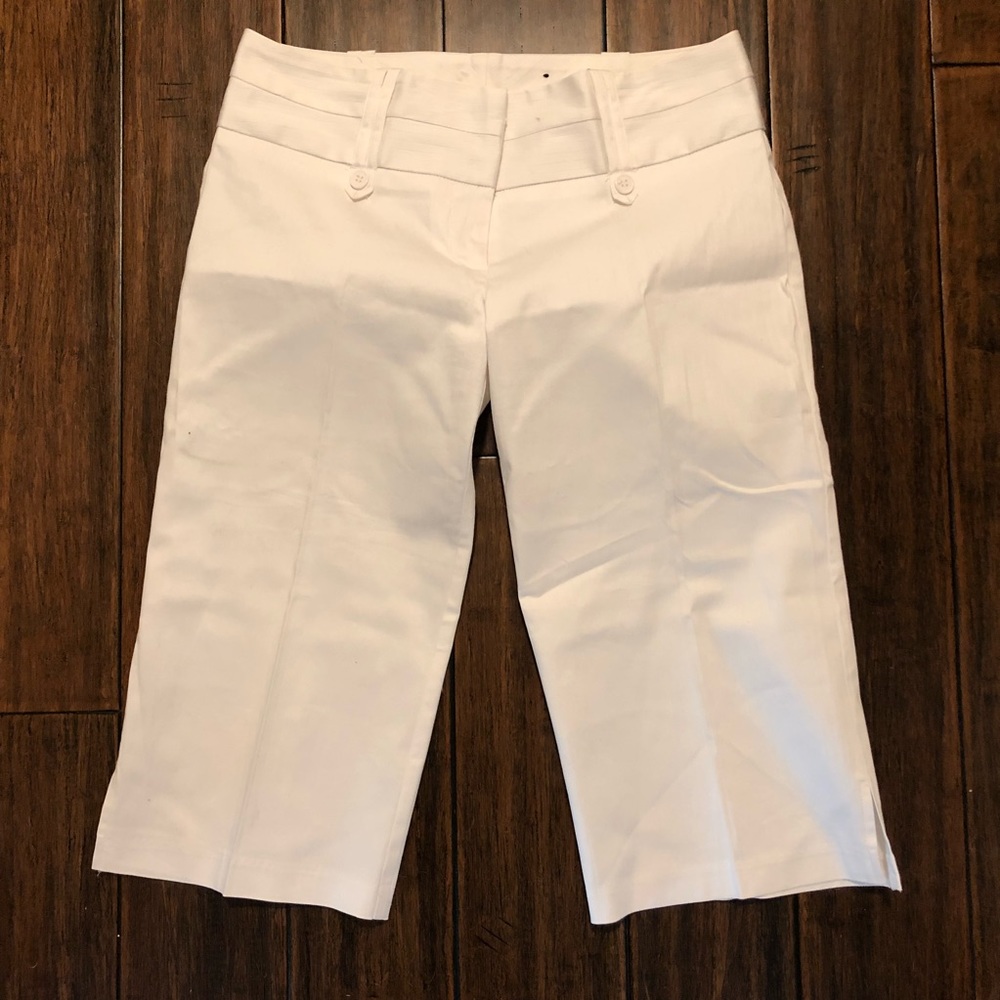 Maurice’s white dress shorts